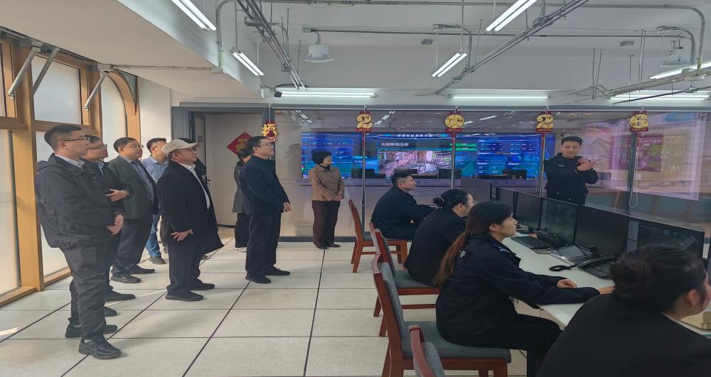 区人大法制委员会开展法治护航营商环境情况专项视...