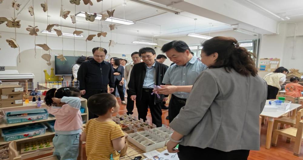 区人大教科文卫委员会对我区“托幼一体化”托育服...