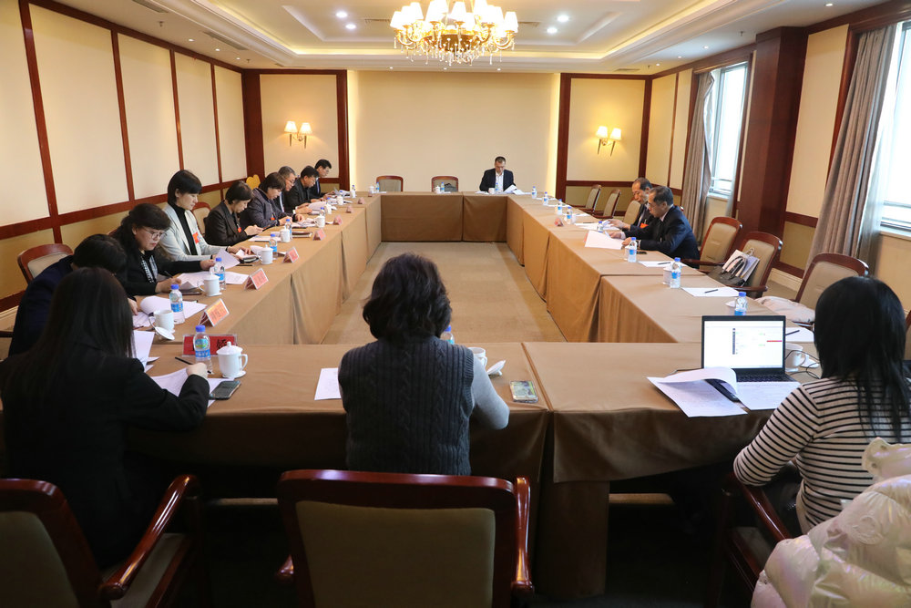 议案审查委员会第二次会...