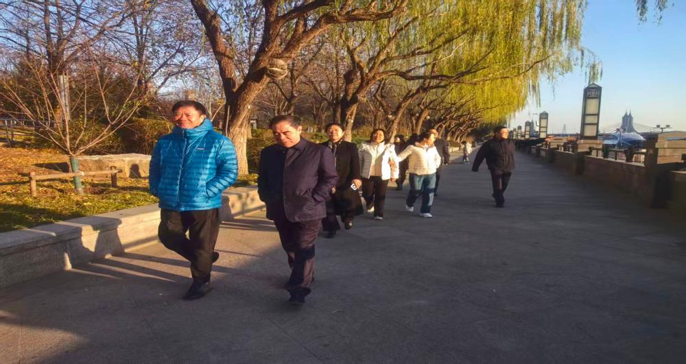 市人大通州组代表开展会前集中...